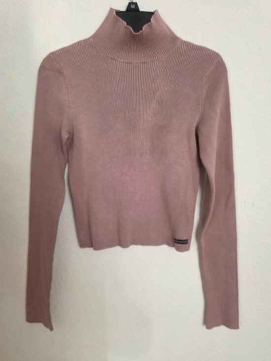 Calvin Klein Jeans Sweaters - Calvin Klein Jeans Pink Ribbed Turtleneck Crop Sweater Size S